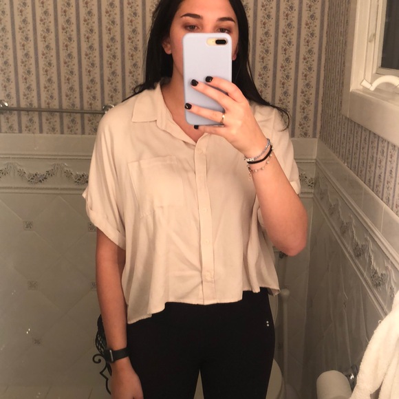 Forever 21 Tops - Cropped button down